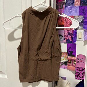 Small brown semi turtle neck crop top